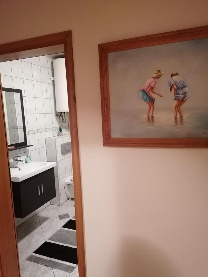 Appartamento Denylana Apartman Konjic Esterno foto